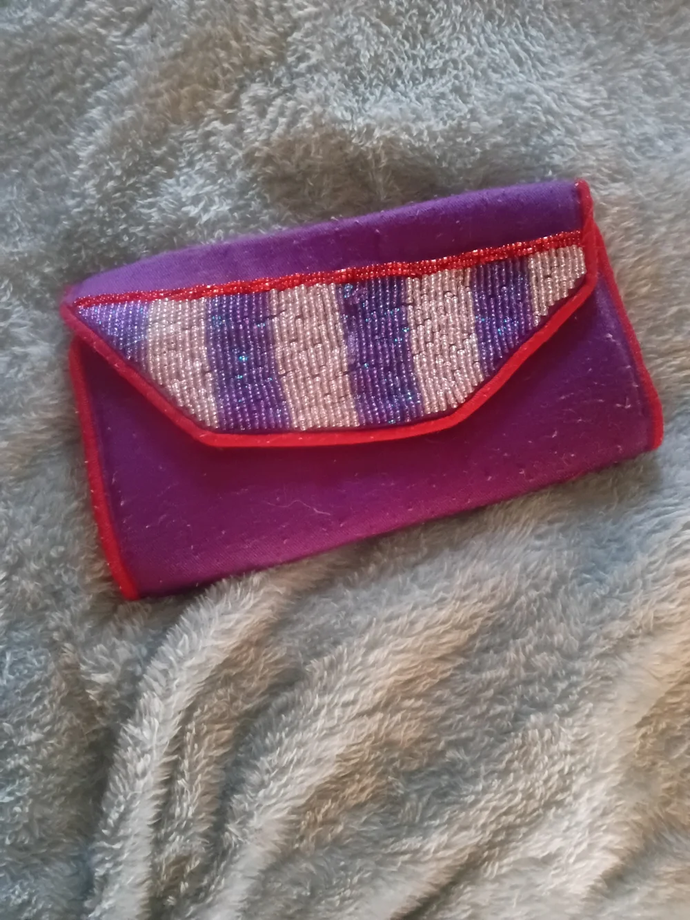 Red Hat Society Beaded Embellished Purple Wallet Card Holder